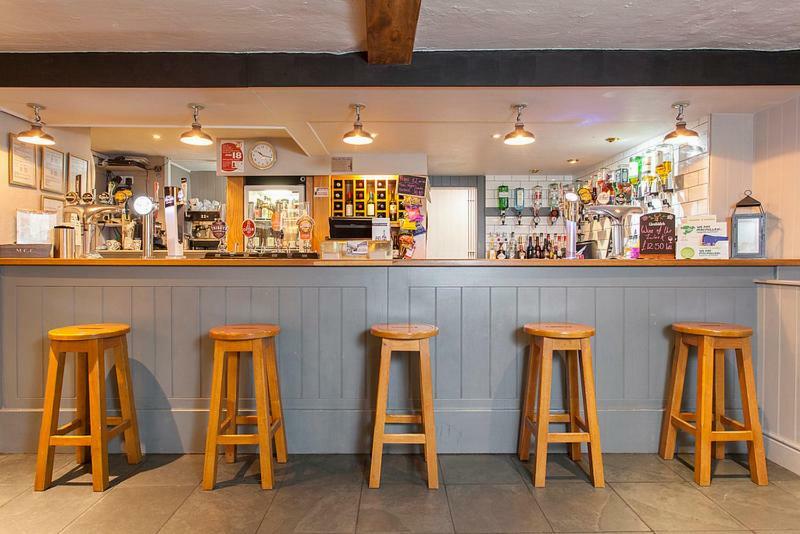 The City Arms Уелс Екстериор снимка